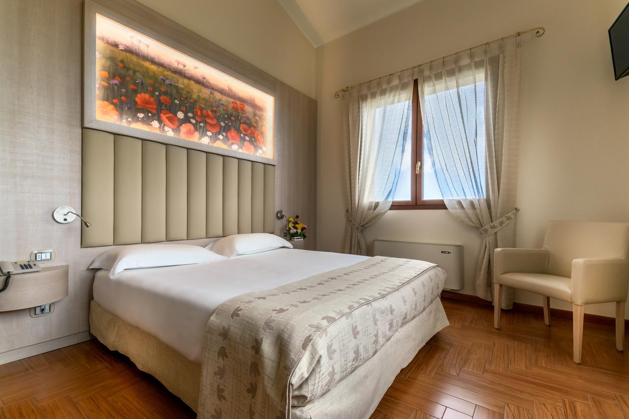 Hotel Tre Torri Medolla Ngoại thất bức ảnh